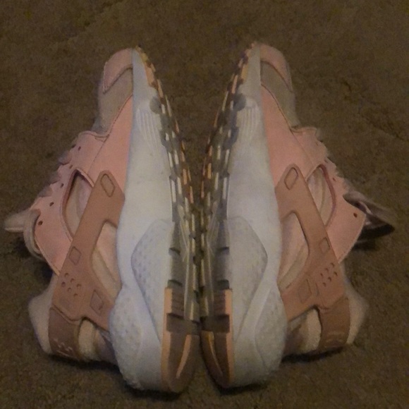 Huarache by Nike - Picture 2 of 6